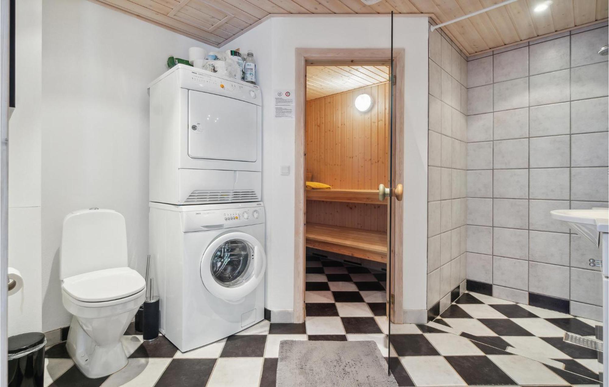 Amazing Home In Hasle With Wifi Luaran gambar